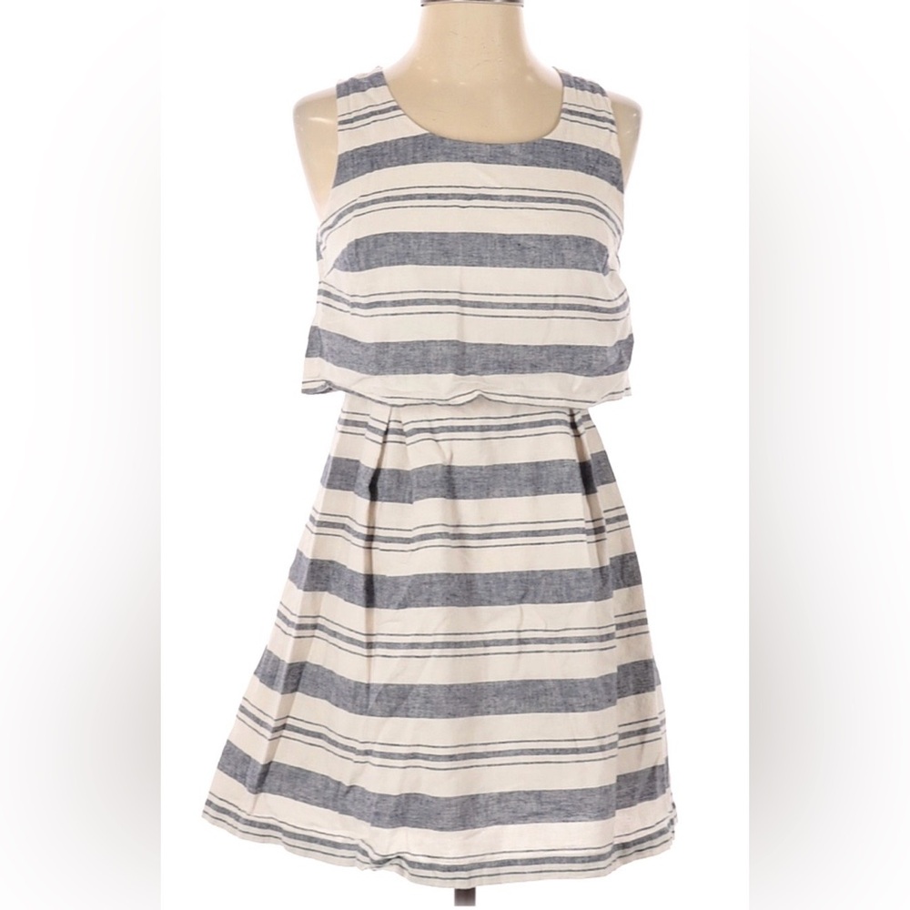 ⭐️LIKE NEW⭐️ Ann Taylor LOFT~Women’s Sleeveless Dress~Size 2